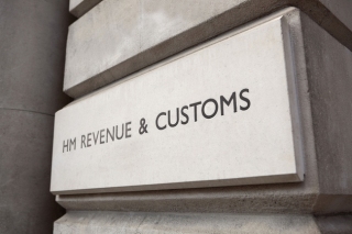 s630_HMRC_sign__media_library__960_